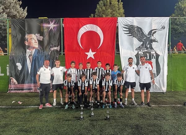 Beşiktaş Çayyolu Futbol Okulu - 12. Fotoğraf