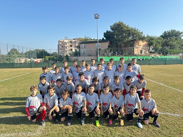 Beşiktaş Çayyolu Futbol Okulu - 5. Fotoğraf