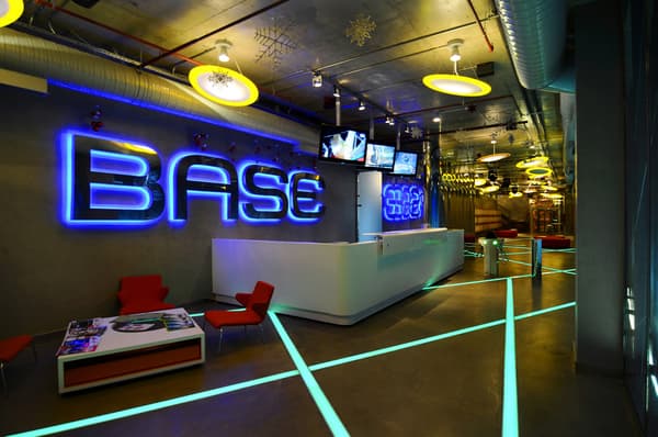 Base Life Club - 6. Fotoğraf Base Life Club - 6. Fotoğraf