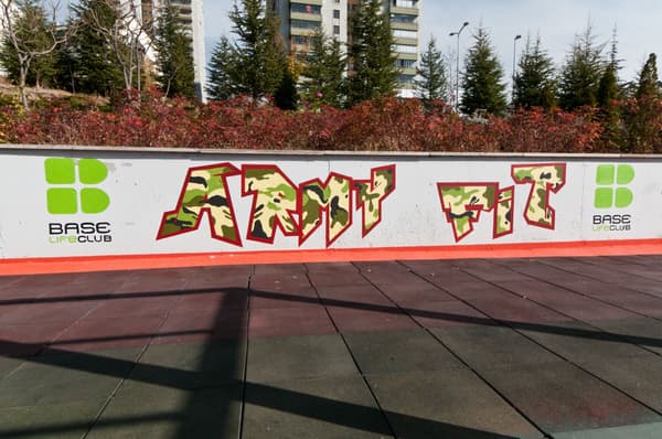 Base Life Club - 24. Fotoğraf Base Life Club - 24. Fotoğraf