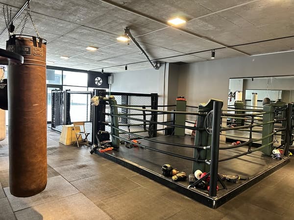 Red Gym Fight - 3. Fotoğraf Red Gym Fight - 3. Fotoğraf