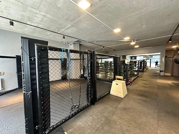 Red Gym Fight  - 8. Fotoğraf